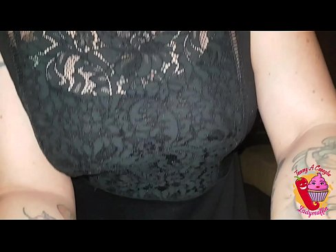 ❤️ Šuchtavá nevlastná sestra mu dáva orál a španielčinu ️❌ Krásne porno na nás